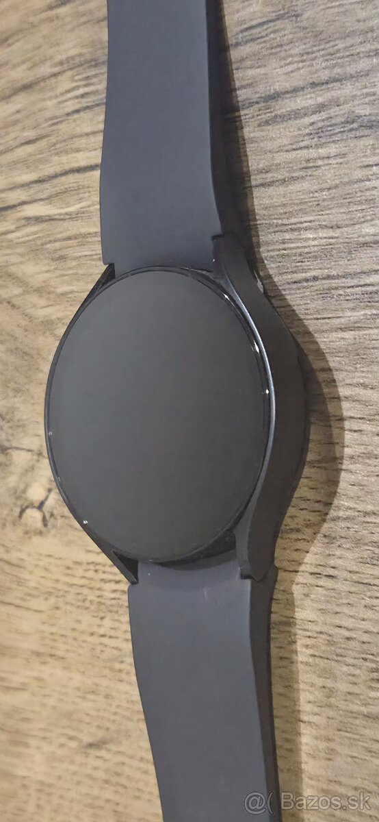 SAMSUNG Galaxy Watch6 44mm LTE grafitové - 3