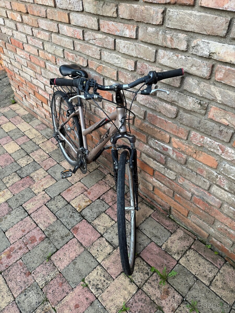 Bicykel trekingový - 3