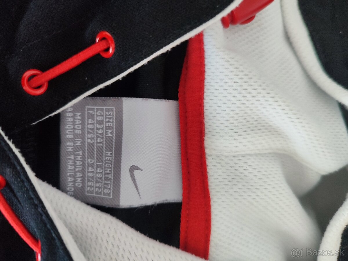 Vesta Nike veľkosť M - 3