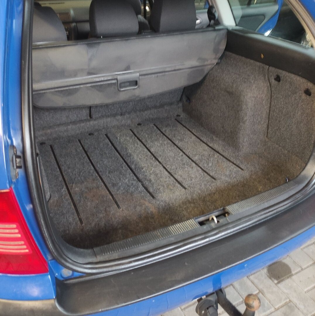 Škoda Octavia combi LPG Tour Modrá - 3