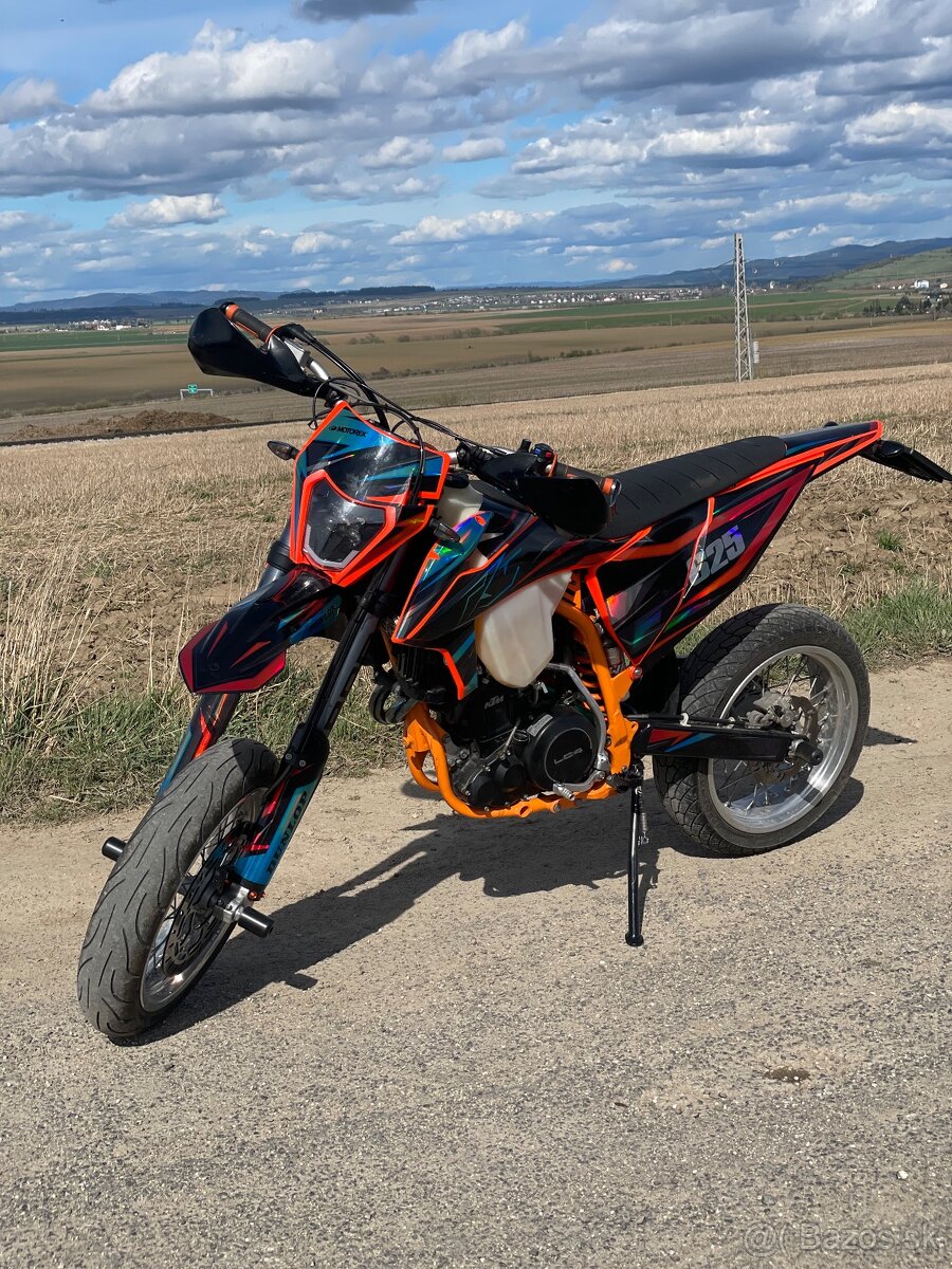 Supermoto KTM 625 - 3
