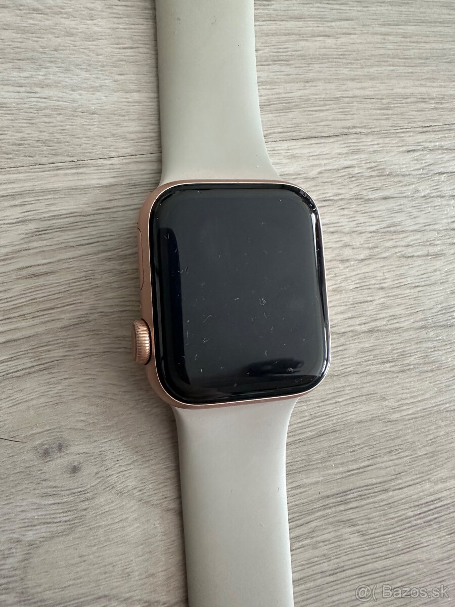 Apple watch SE 40mm - 3