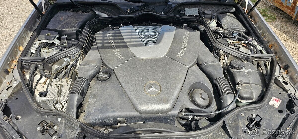 Predám Mercedes E 400 V8 cdi - 3