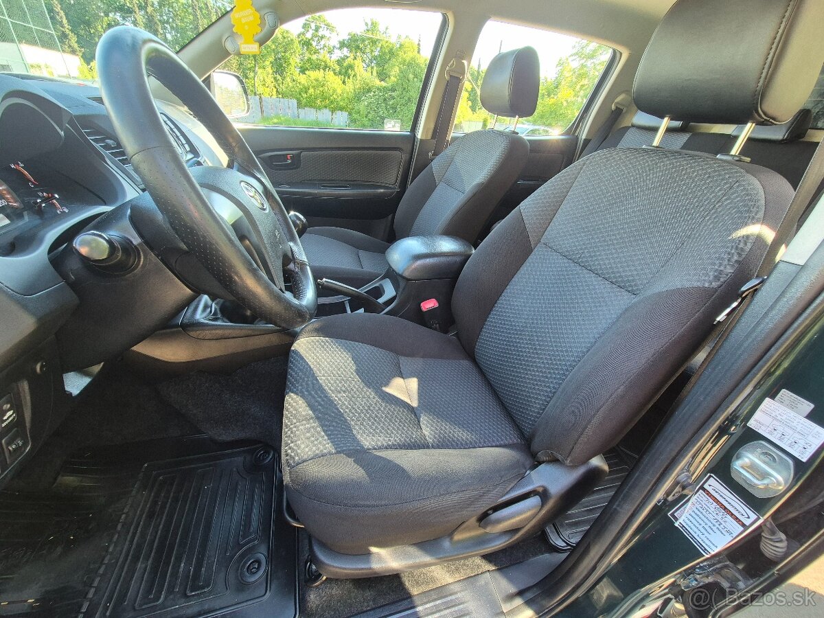 Toyota hilux 2015