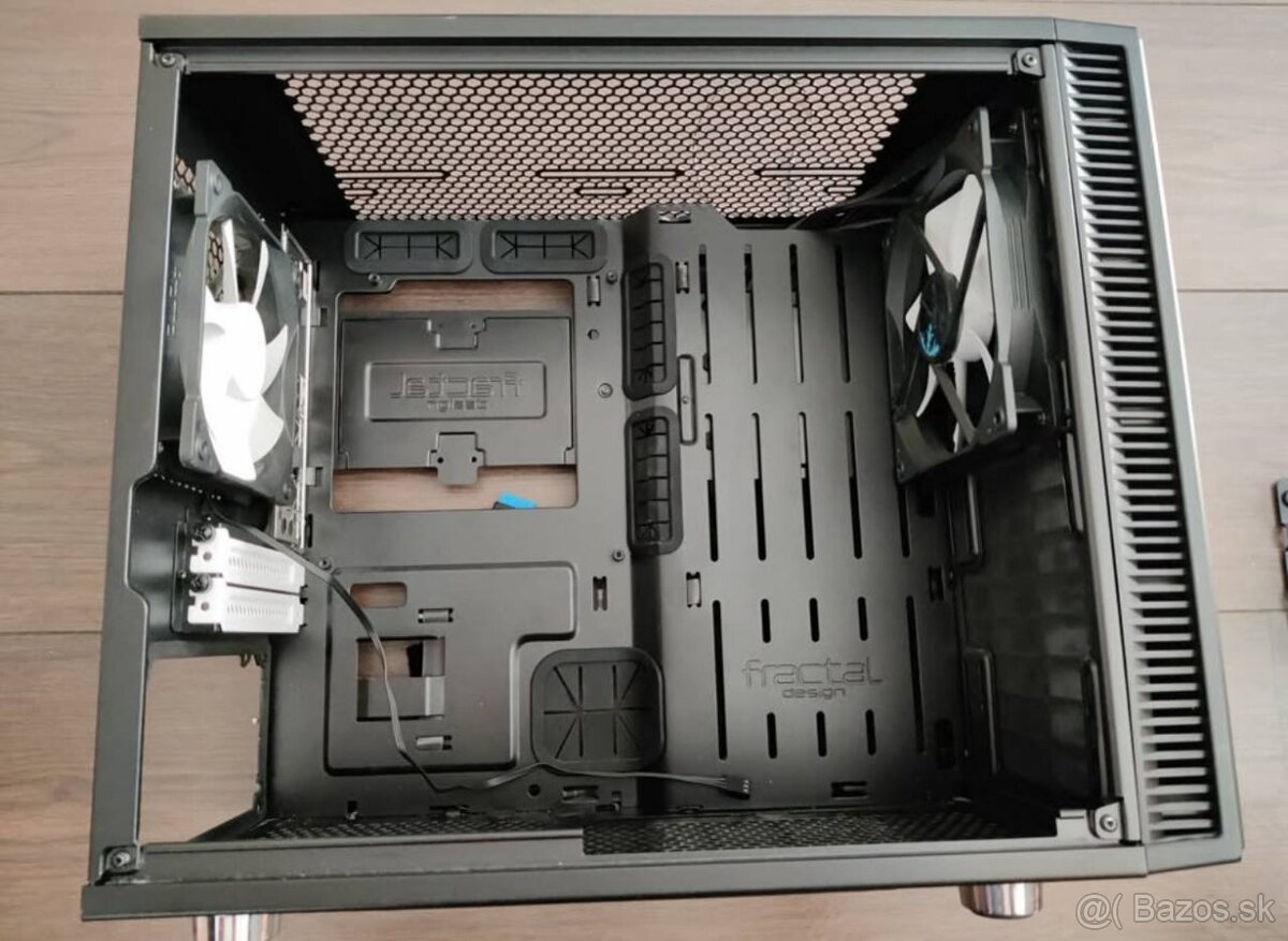 Predám PC skrinku Fractal Design Define Nano S (Mini‑ITX) - 3