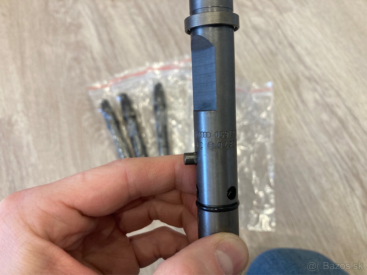 Audi A6 Allroad C5 vstrekovač - 3