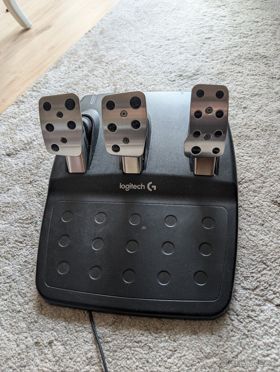 Logitech G29 - 3