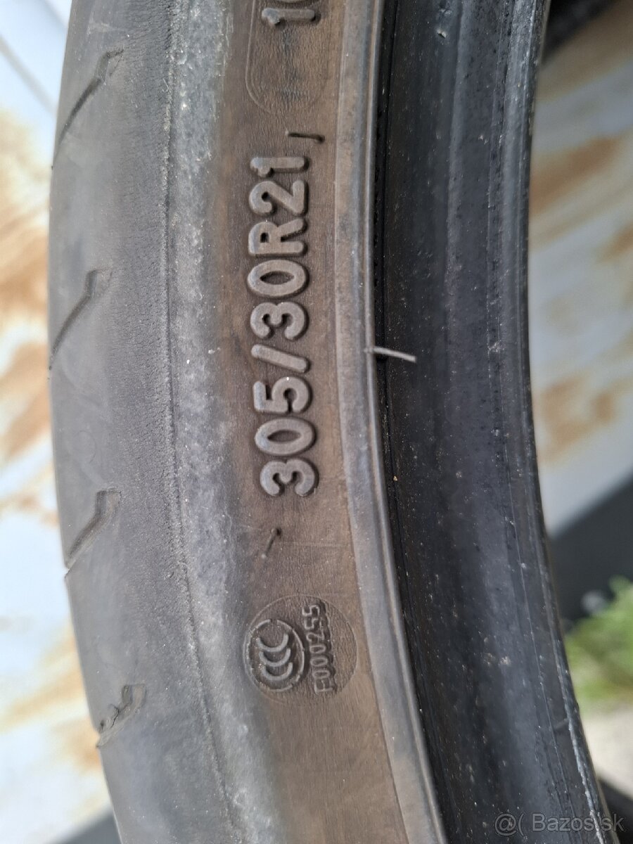 Letné pneumatiky 305/30 R21 - 3
