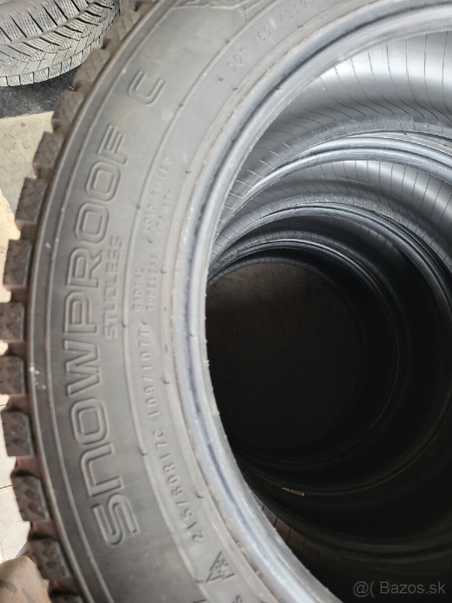 215/60r17C Nokian TYRES - 3