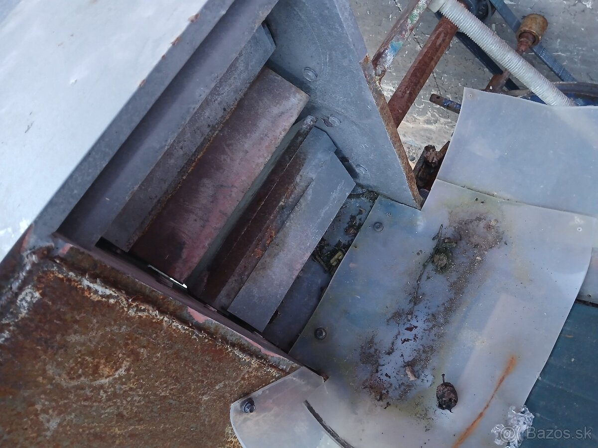 Predám špalíkovač na konáre - 3