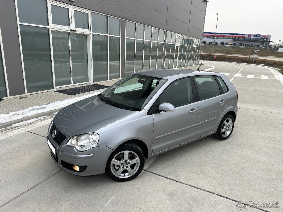 Volkswagen Polo 1.2 benzín 2009 - 3
