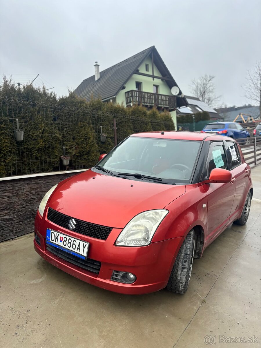 Suzuki Swift - 3