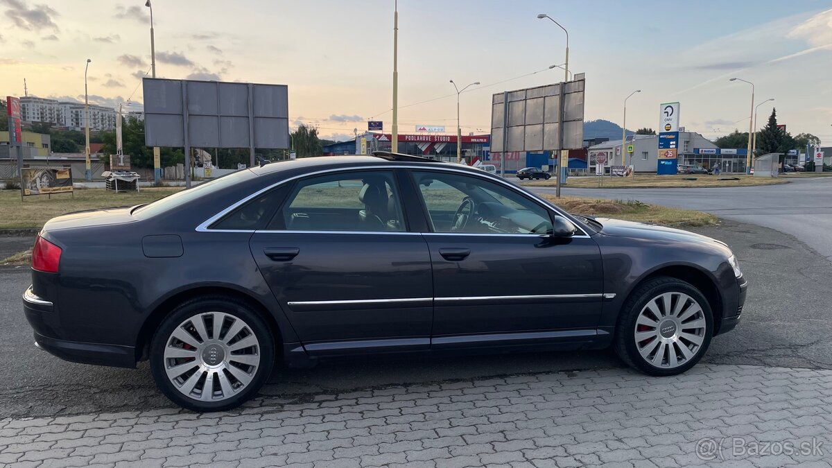 Audi A8 D3 - 3