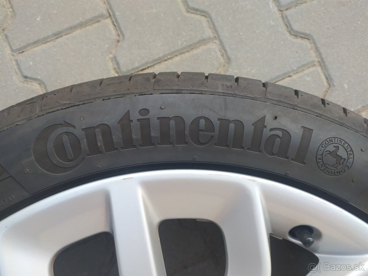Letné pneu Continental 235/45 R19 - 3