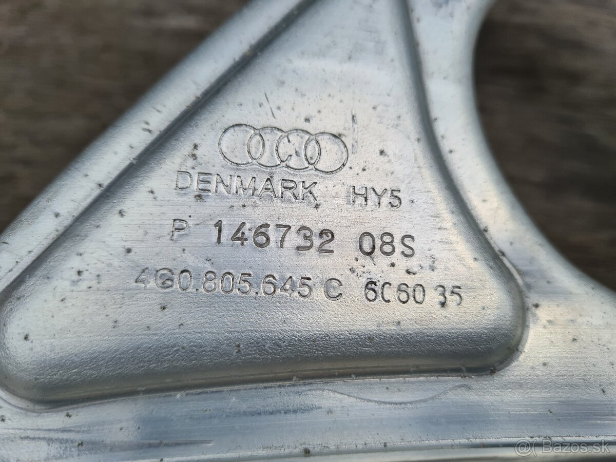 Audi A6 C7 rozpera , prepazka , torpedo stieracov - 3
