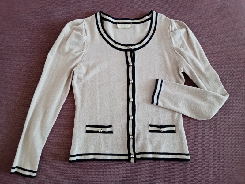 Béžový dámsky sveter - 3