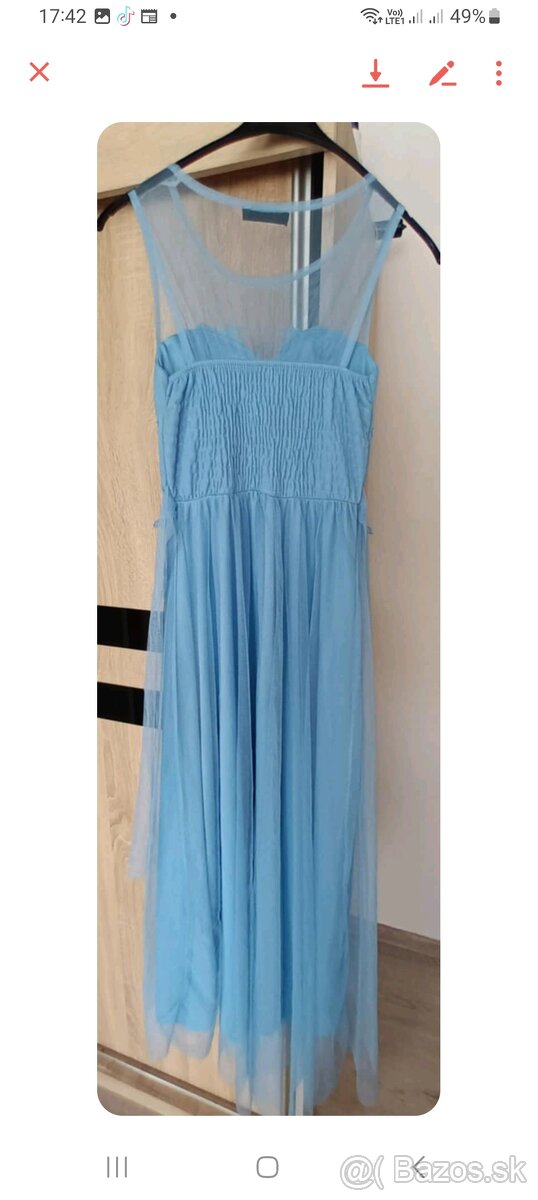 Bledomodré šaty - 3