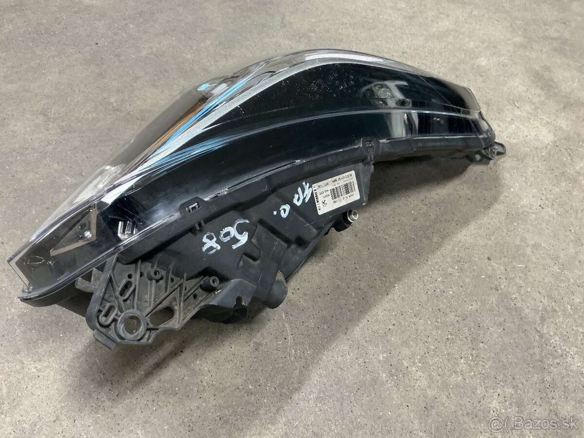 Peugeot 508 facelit - pravé světlo. - 3