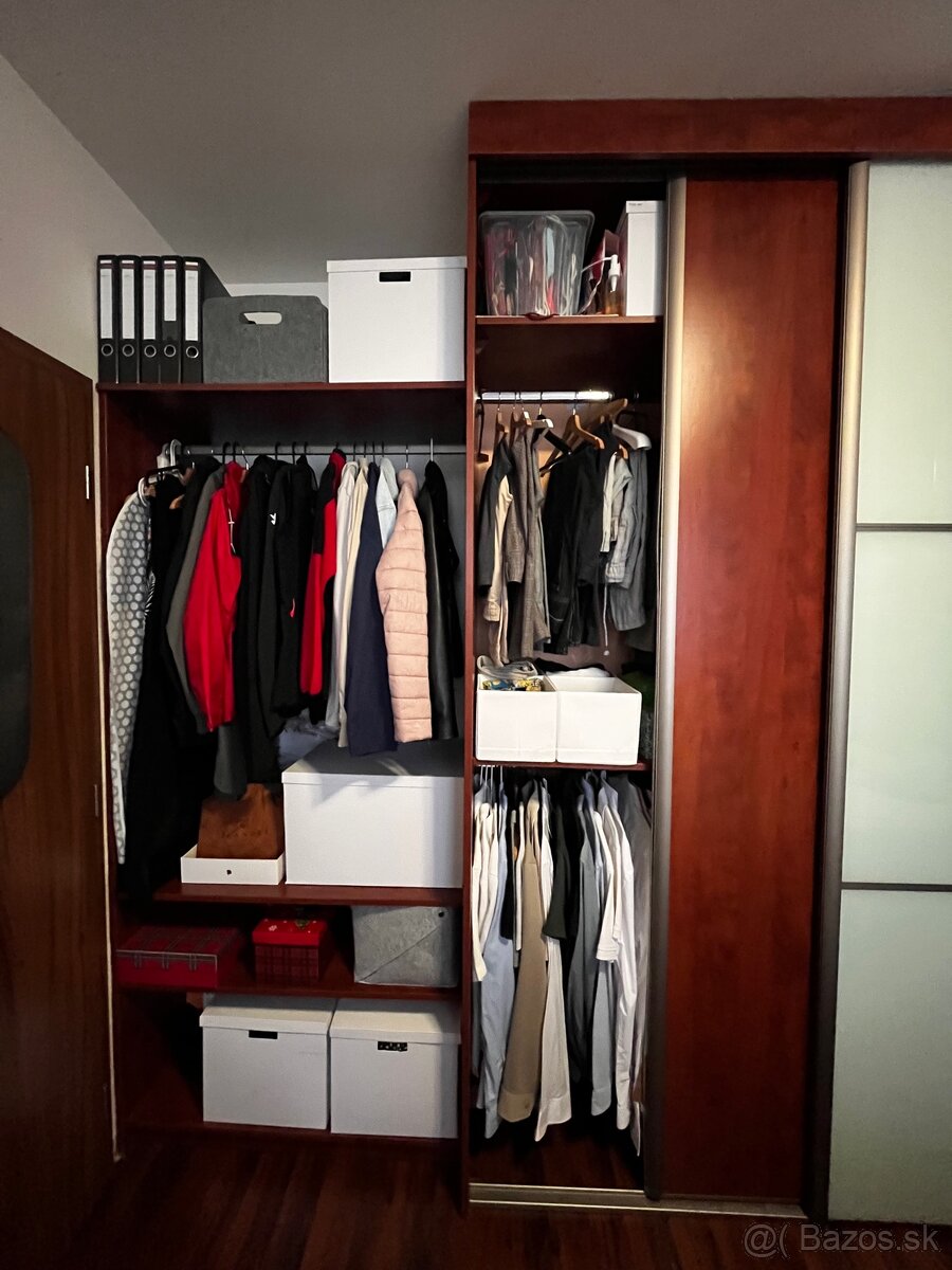 Vstavaná skriňa - 3