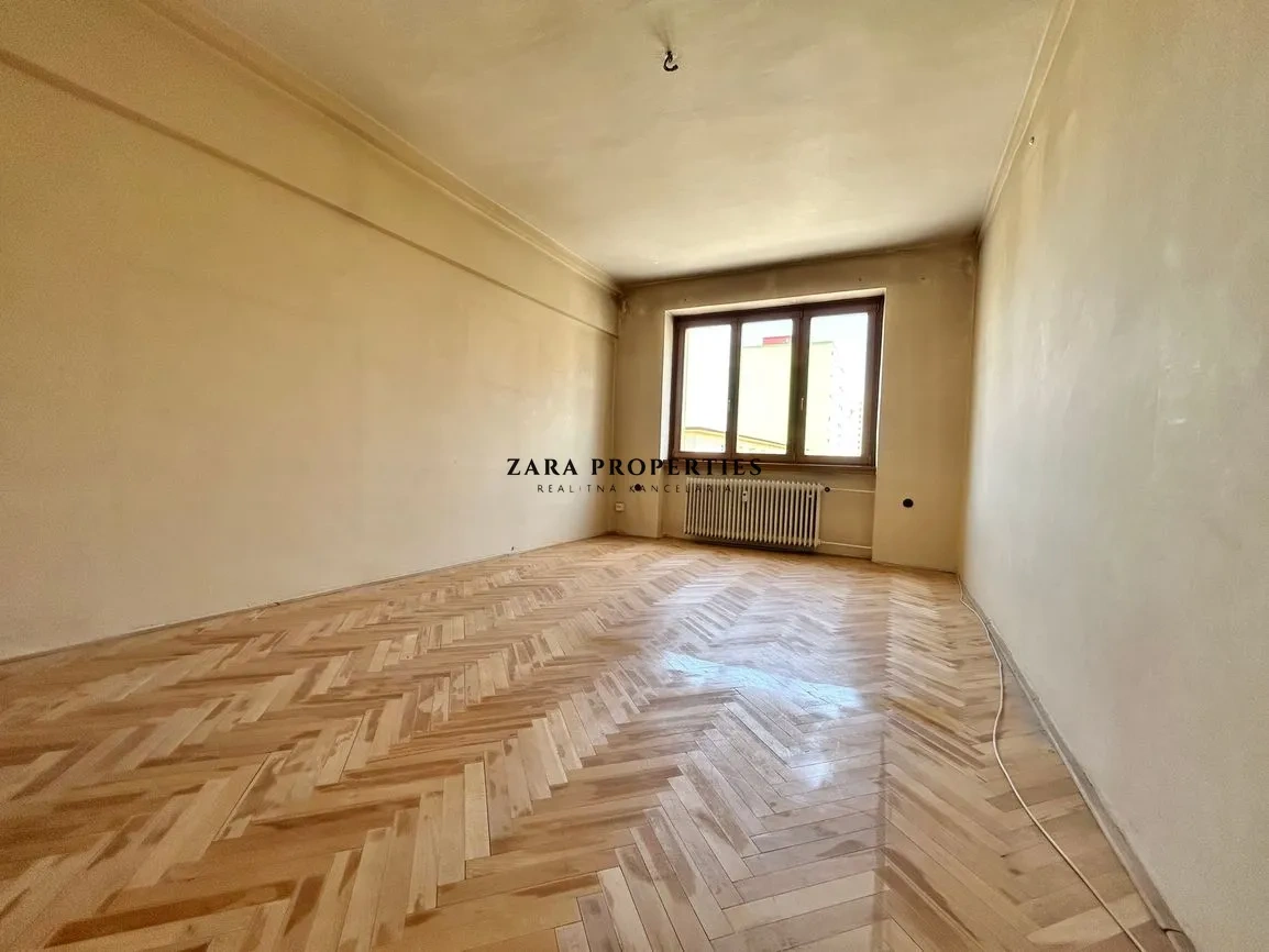 3 izbový byt v TEHLOVEJ bytovke, Púchov - 3