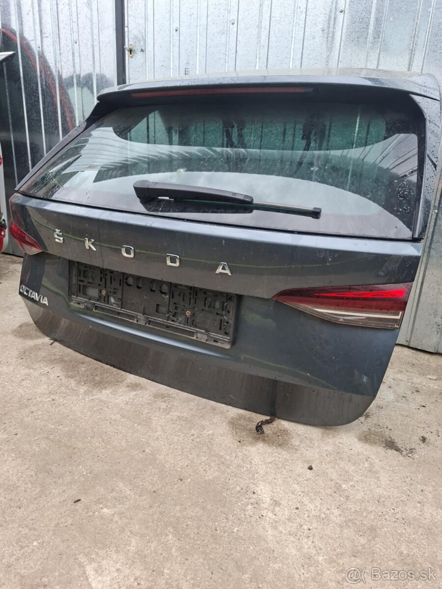 Kufrové dvere Škoda Octavia 4 Combi - 3