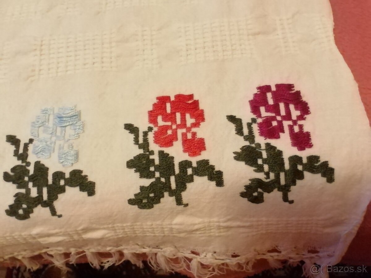 Starožitný prehoz do Slovenskej izby - 3