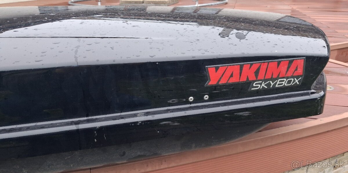 Strešný box YAKIMA - 3