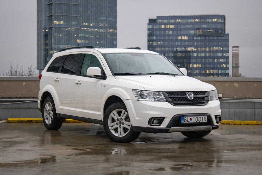 Fiat Freemont 2.0 16V MultiJet Cross 4x4 - 3