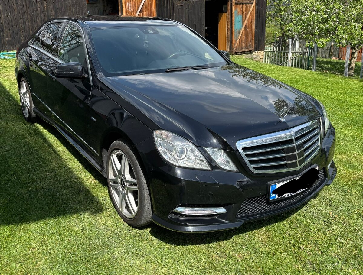 Mercedes E350 - 3
