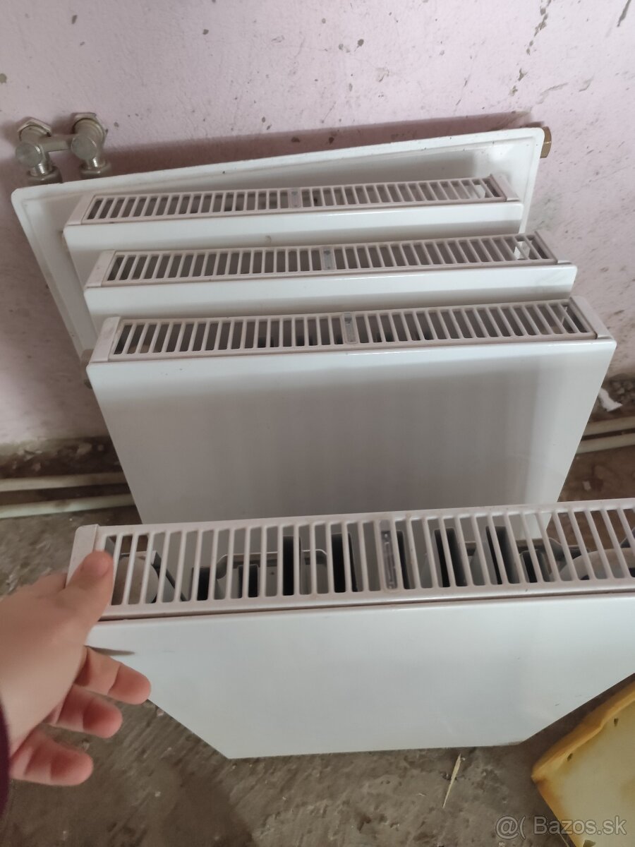 Predam radiatory 40x60cm 4 kusy - 3