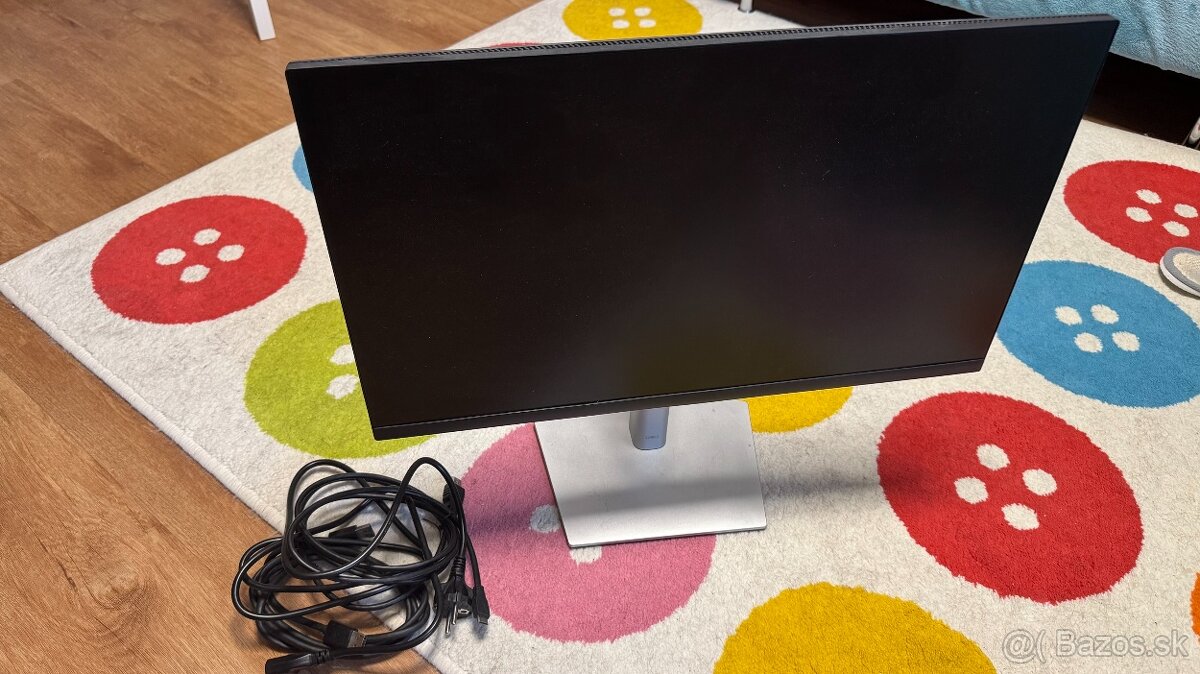 23,8" Dell P2422HE Professional - 3