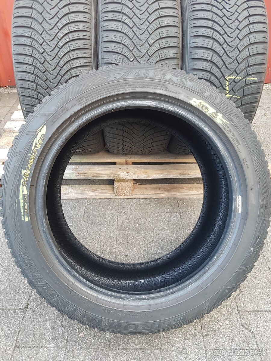 Zimne 245/45R17 Falken - 3