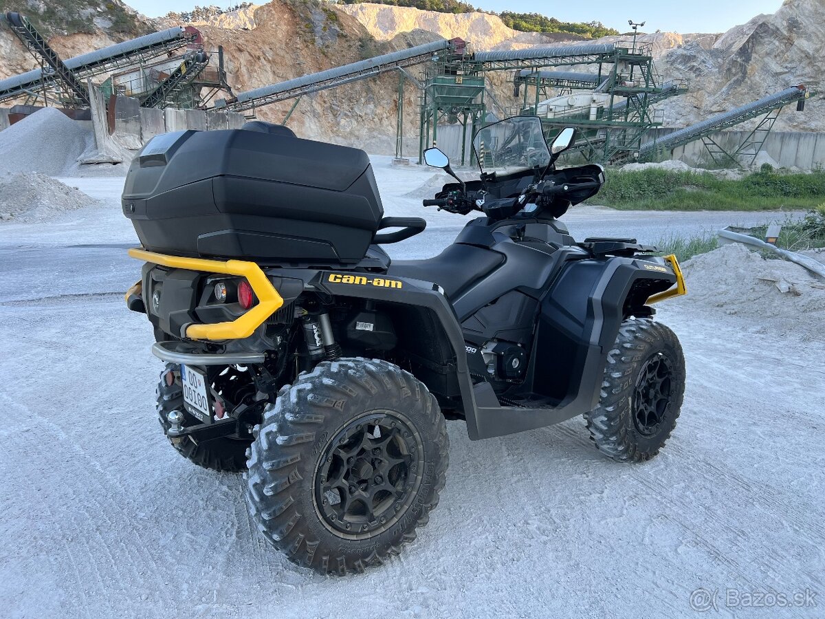 CAN AM OUTLANDER MAX XT-P 1000