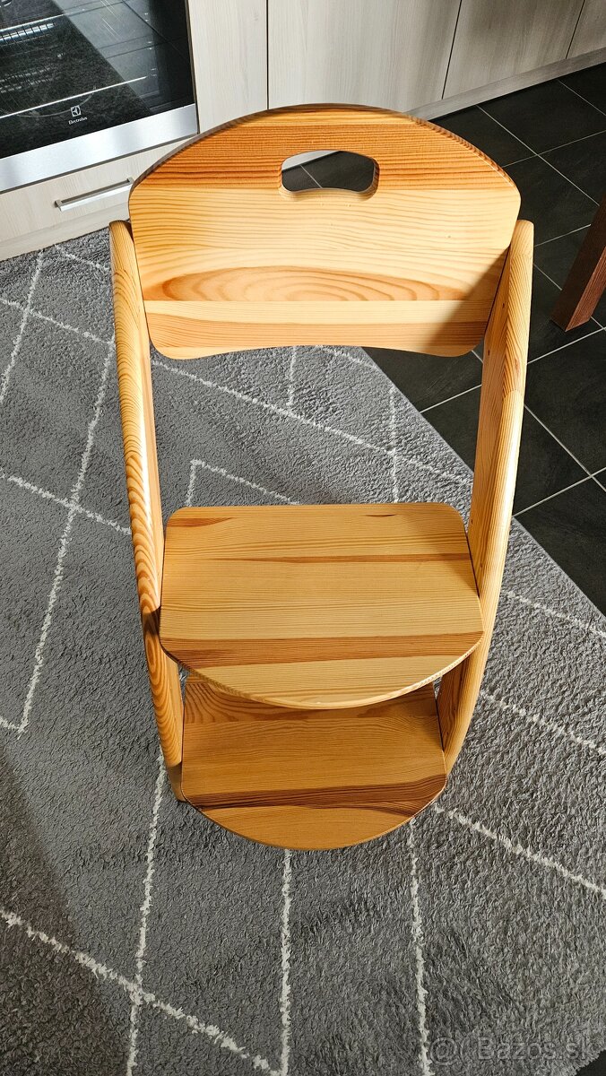 Detska rastuca stolicka z masivu - 3