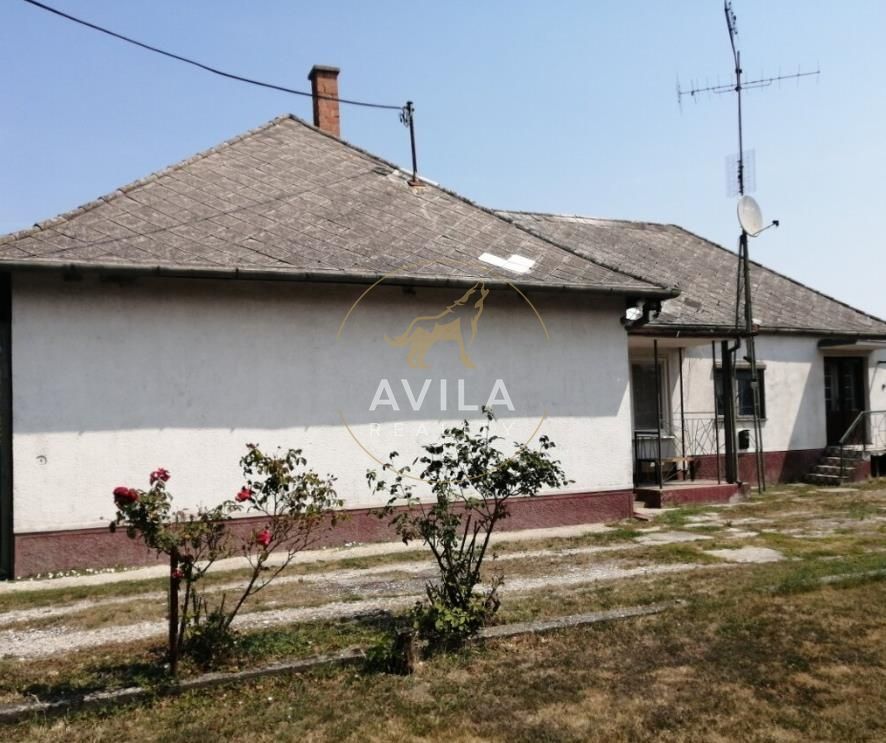 TOP NA PREDAJ: 4izbový rodinný dom s pozemkom 792m2 - Jelka - 3