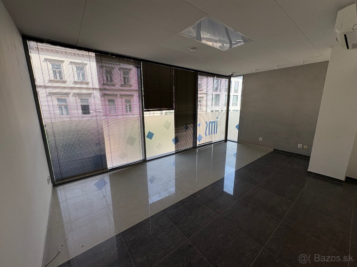 Prenájom exkluzívnych kancelárií v centre 129 m2 - 3