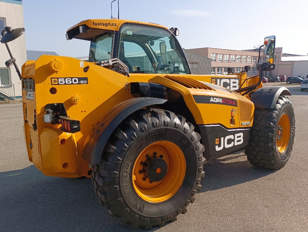 Teleskopický manipulátor JCB 560-80 AGRI XTRA - 3