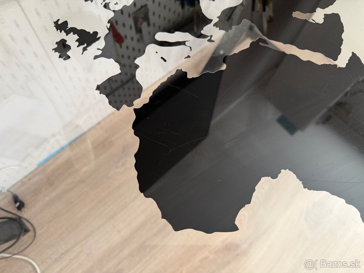 Predám pisaci/ jedálenský stol ikea - 3