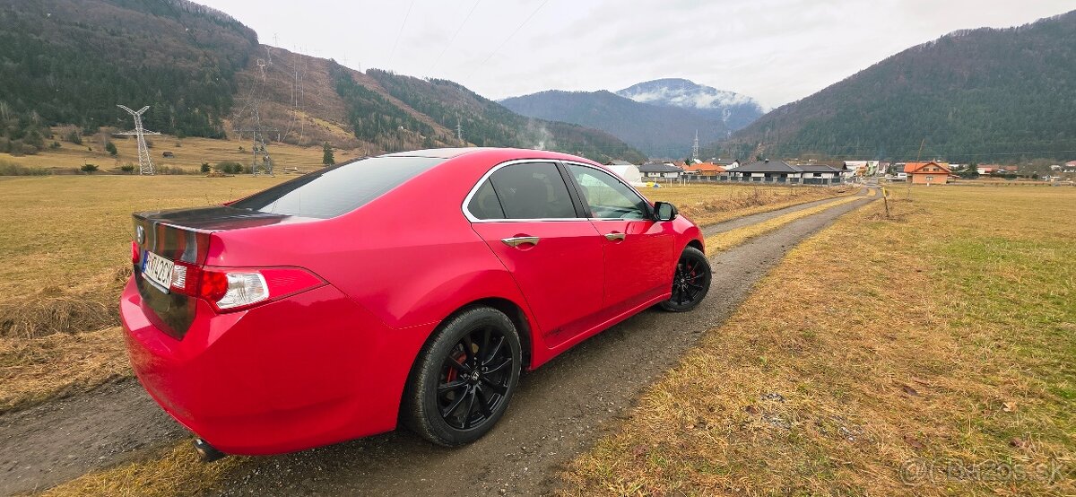 Honda Accord 8G 2.0 i-VTEC - 3