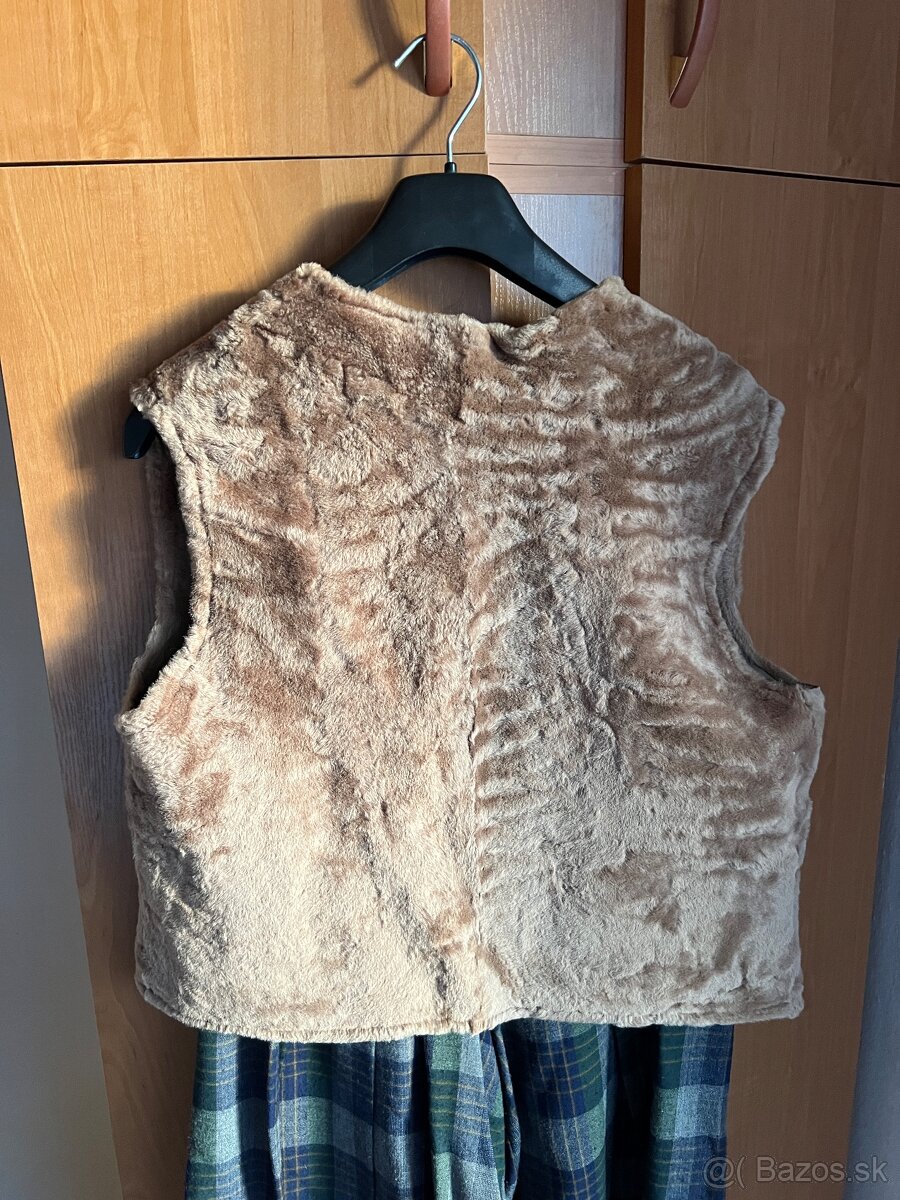 Kozena vesta - 3