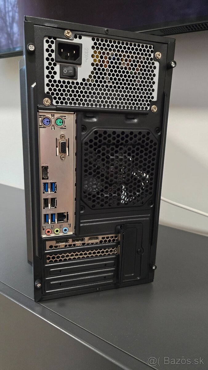 Herný PC Ryzen 5 2600 + GTX 1650 4GB + 16GB RAM + 500GB SSD - 3