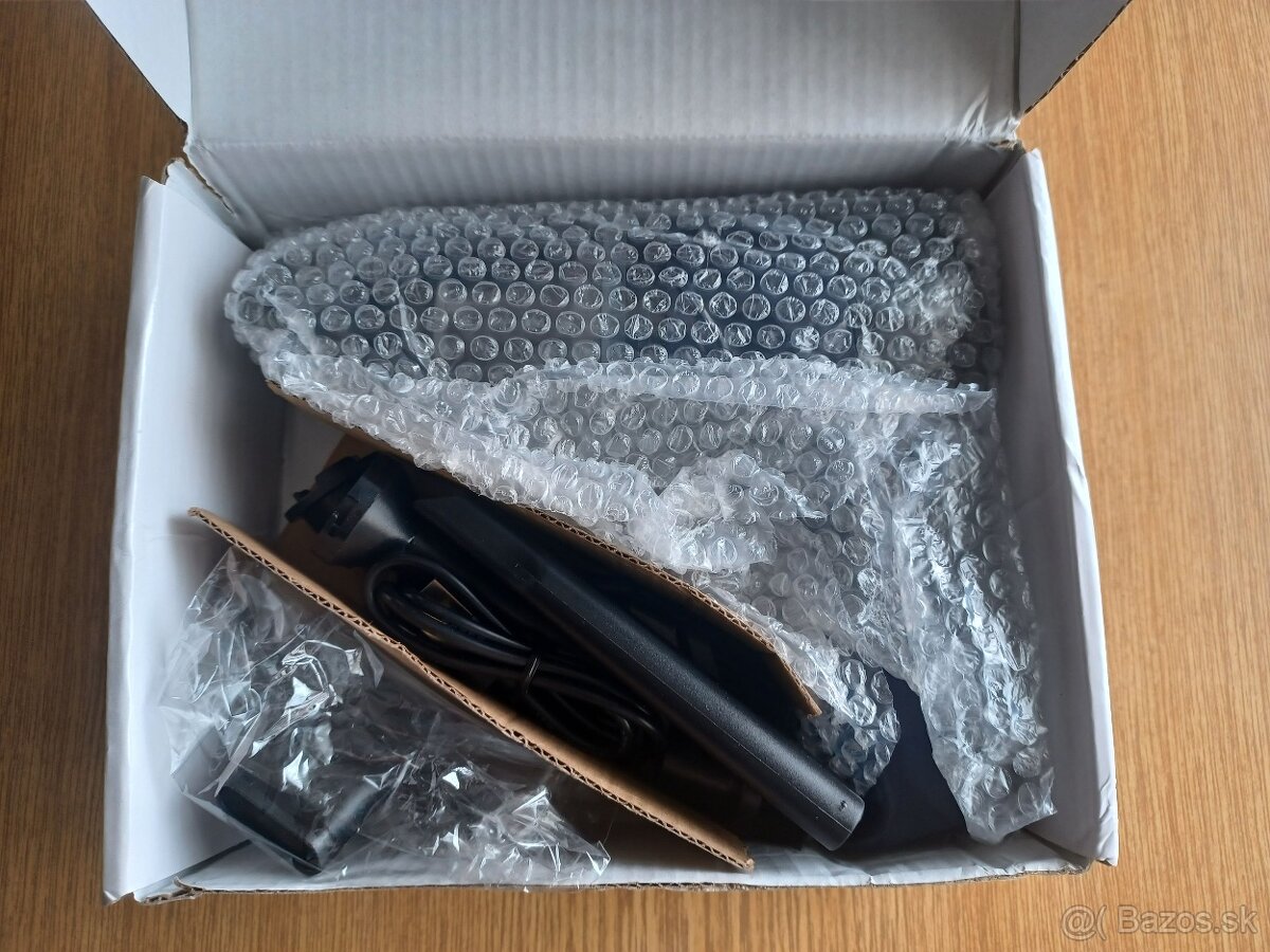 Ručný vysávač, nový - 3