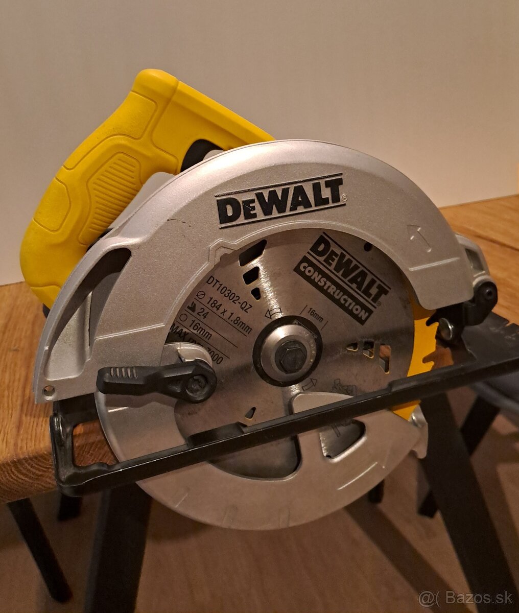 Kotúčová píla Dewalt - 3