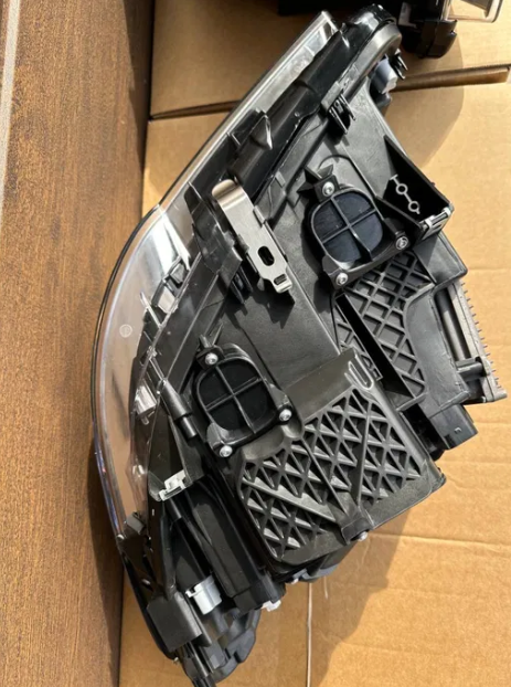 BMW 5 F10/F11 — Predné svetlá Full LED (No Adaptive) | Nové - 3