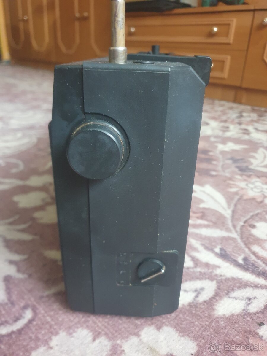 SKR 730 RADIO CASETE RECORDER - 3