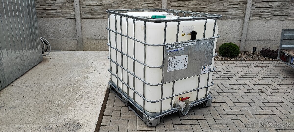 Predám 1000L IBC kontajner - 3