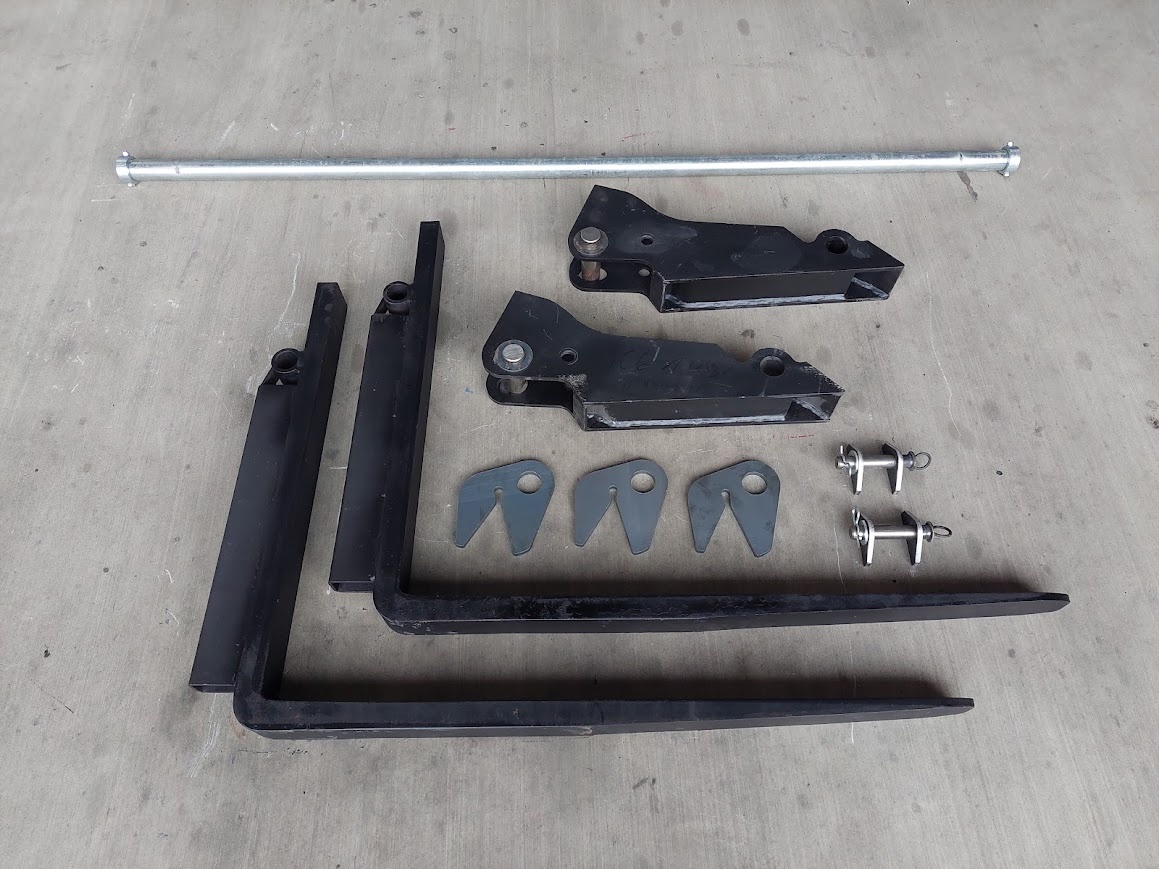 Preklápacie paletizačné vidly na traktorbager CAT a iné - 3