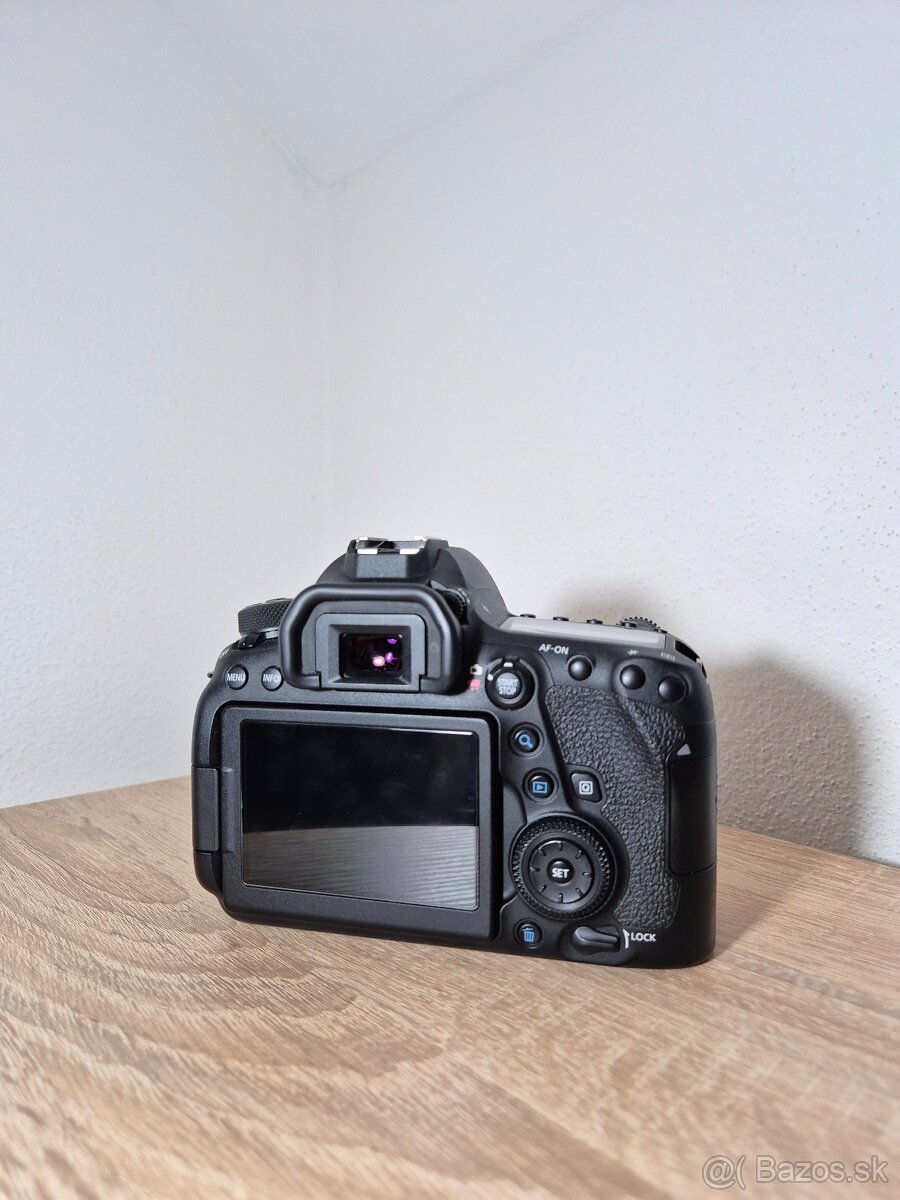 Canon 6D II, Canon EF 24-70mm F 2.8 L, Canon 50mm F1.8 - 3