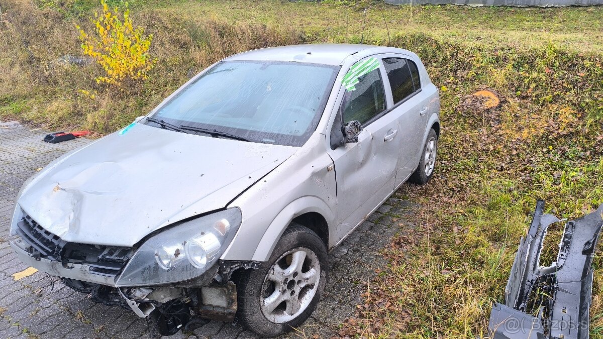 Opel Astra h - 3