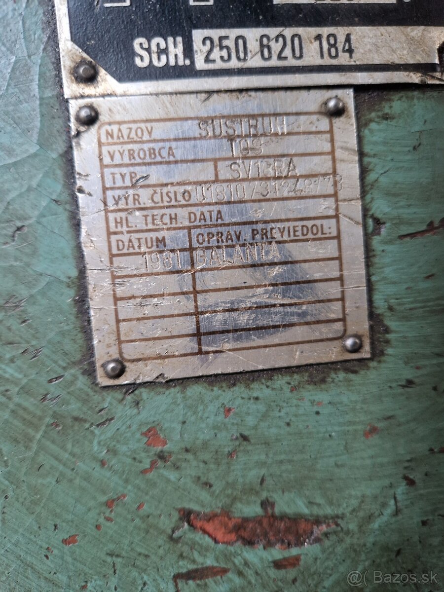 Sústruh SV 18RA - 3